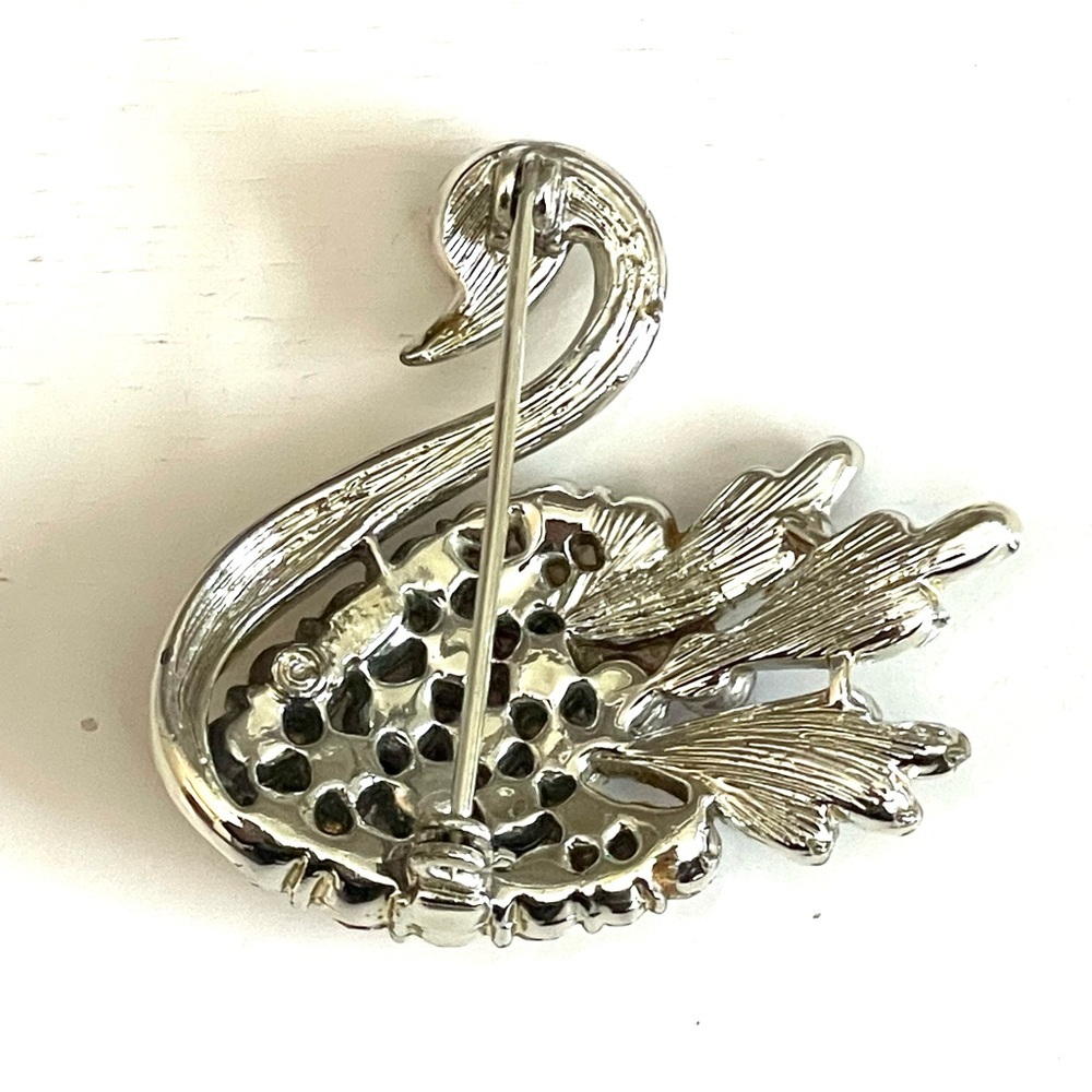 Coro Vintage Swan Rhinestone Brooch Pink Aurora Borealis (AB) Two Tone Retro Pin - Picture 6 of 10